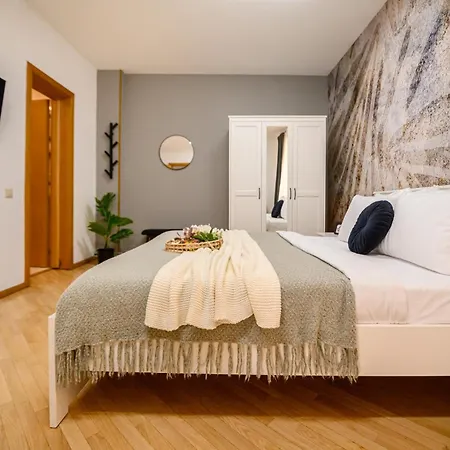 Culture At Your Doorstep - Modern 1br In The Center Apartamento *
