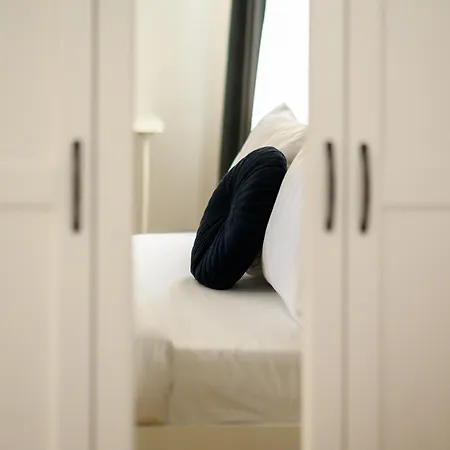 Culture At Your Doorstep - Modern 1br In The Center Bucareste