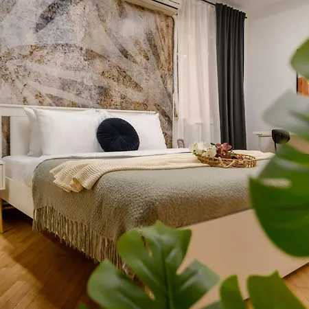 Apartamento Culture At Your Doorstep - Modern 1br In The Center Bucareste