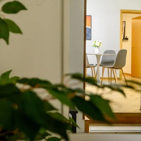 Culture At Your Doorstep - Modern 1br In The Center *