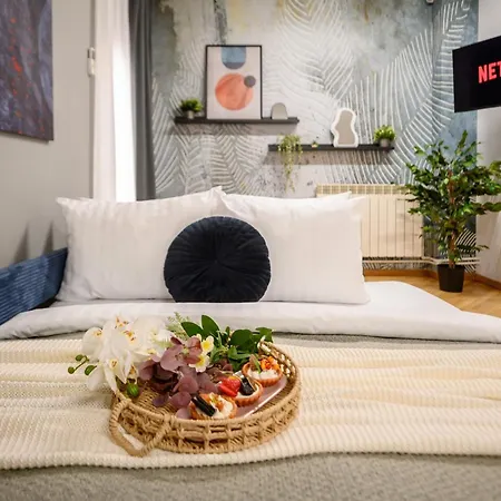 Culture At Your Doorstep - Modern 1br In The Center Apartamento *