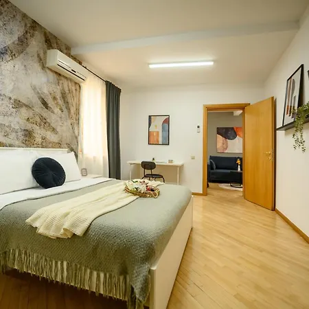Culture At Your Doorstep - Modern 1br In The Center Bucareste
