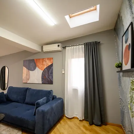 Culture At Your Doorstep - Modern 1br In The Center *