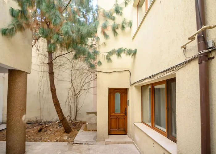 Lägenhet Culture At Your Doorstep - Modern 1br In The Center Bukarest
